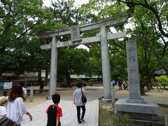 自転車で最後の目的地の松下村塾へ
松陰神社と同じ敷地になっています