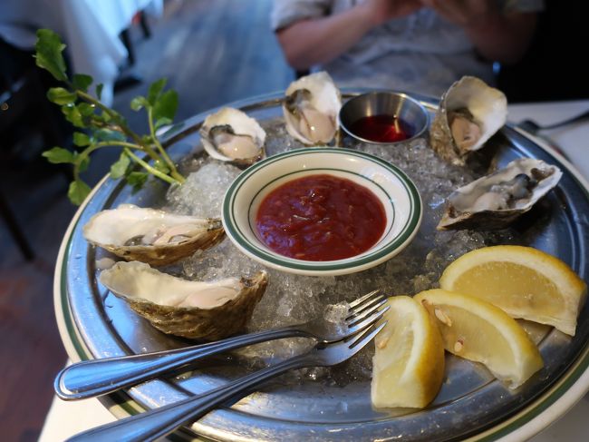 アペタイザーとして頼んだこのオイスターが絶品！<br />クリーミーで、牡蠣特有の磯っぽさがない。