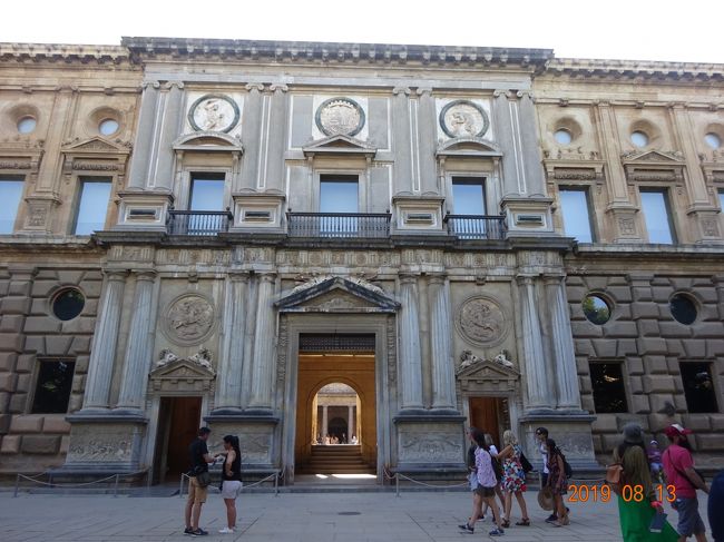 スペイン個人旅行 裁きの門からアルハンブラ宮殿へ ナスル朝宮殿は必見 失敗談も 笑 グラナダ スペイン の旅行記 ブログ By Mirukoさん フォートラベル スペイン個人旅行 裁きの門からアルハンブラ宮殿へ ナスル朝宮殿は必見 失敗談も 笑 グラナダ スペイン の旅行記 ブログ By Mirukoさん フォートラベル