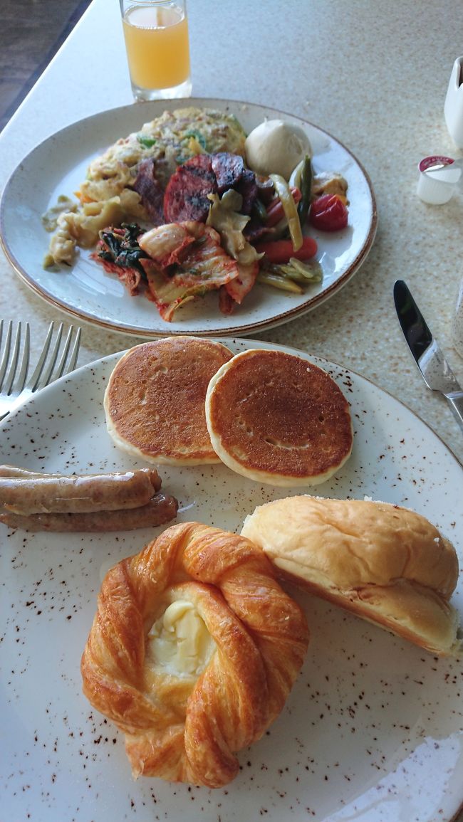 シェラトンワイキキにある、カイマーケットのモーニングのブッフェです(^^)v和食もありますし、洋食もあります＼(^o^)／美味しかったです(^^)d