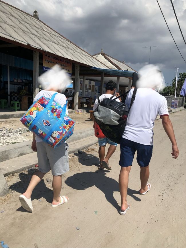 船でバリ島に戻ります。15時過ぎにはホテルに戻れたので無理なく遊べました。