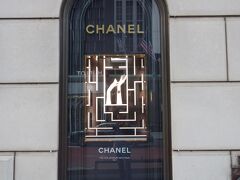 シャネル。
CHANEL FINE JEWELRY AT BERGDORF GOODMAN
754 5th Ave, New York, NY 10019