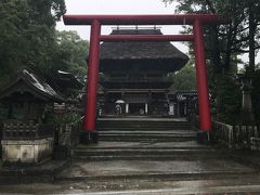 駅から徒歩5分くらいで
青井阿蘇神社に到着しました(^^)/

残念ながら、雨が降っていたため
足元が悪くゆっくり滞在することが出来ませんでした( ;∀;)