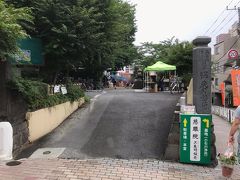 沢蔵司稲荷でも何かやっていたようです。