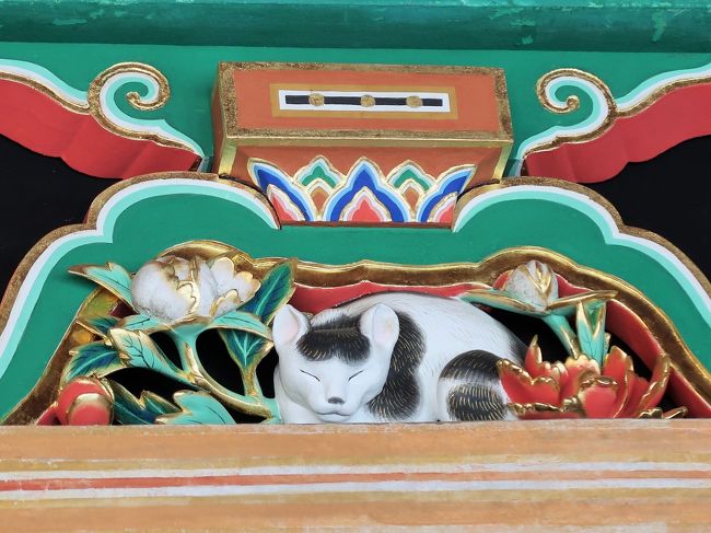 世界遺産日光東照宮の「眠り猫」ってなに？豆知識や眠っている猫