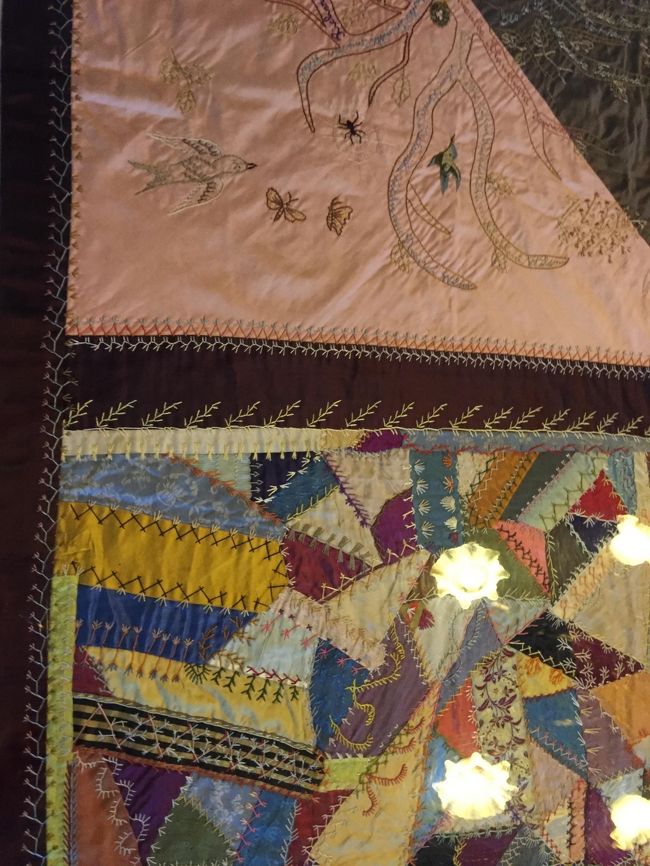 小さな宮殿でレトロな雰囲気。<br /><br />