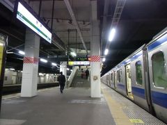 初日は水戸駅までの移動でした。日付も変わった0時34分に到着。