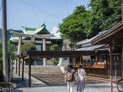 関門海峡の下にあった鳥居をたどって行くとそこには和布刈神社
