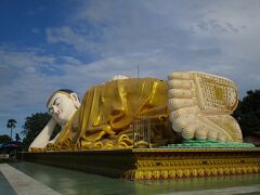 ミヤタリャウン・パヤー（Miyathalyaung Paya）にある寝釈迦仏
全長60メートル