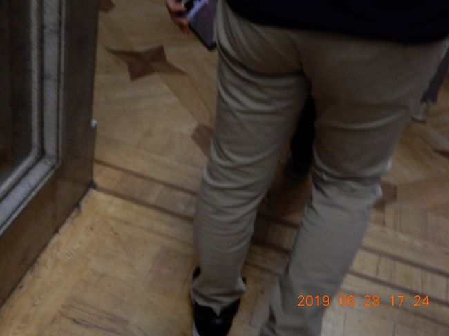 床の細工が部屋ごとに違っています。エルミタージュ美術館