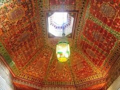 バヒア宮殿。
本気の天井。