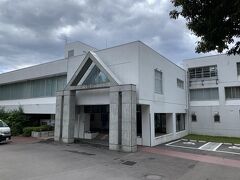 『龍泉洞』を見学後は、宿泊場所の『休暇村　陸中宮古』へ
写真は外観の様子です