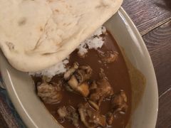 娘の希望で夕飯はカレー。
ママは新しいお店開拓したかったな～（ ;  ; ）

しかも当の本人は熟睡(T-T)
おーいっ！

でもパパと2人で久しぶりに色んな話をしたなー。
時間があっという間。