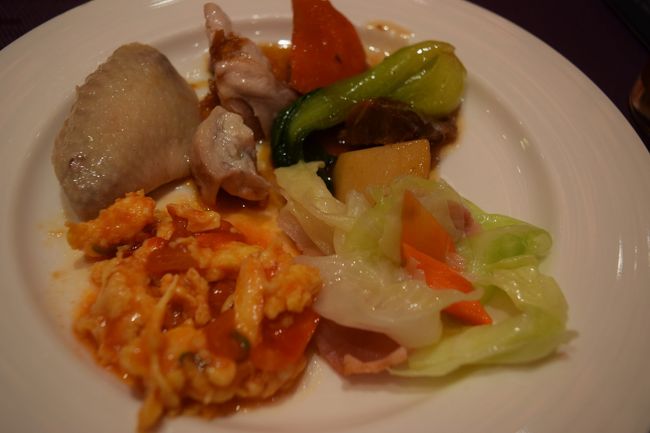 朝食は台南式と洋式があったがせっかくなので台南式で。<br />割と種類は多かった印象。