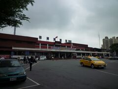 13:00過ぎ、台湾鉄道・桃園駅に到着しました。