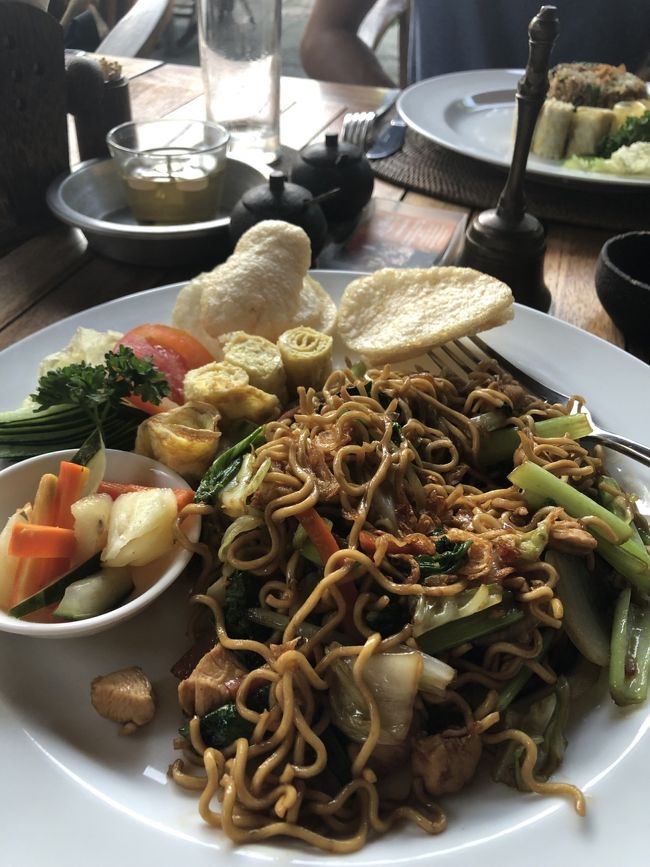 半端な時間に行ったのでお客さんも少なくゆったり食事できました