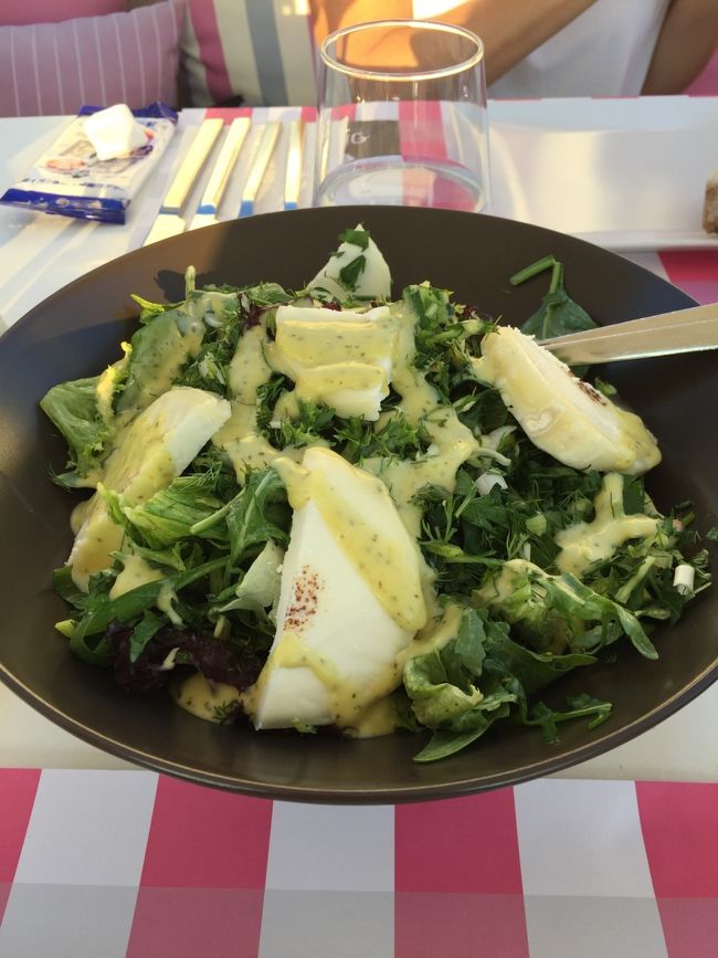 サラダも新鮮です！