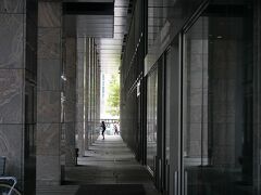 平成27年11月竣工の「東京日本橋タワー」(大同生命本社)

※マラソングランドチャンピオンシップの結果
・男子 
　1位：中村匠吾（2:11:28）
　2位：服部勇馬（2:11:36）
　3位：大迫傑（2:11:41）
・女子 
　1位：前田穂南（2:25:15）
　2位：鈴木亜由子（2:29:02）
　3位：小原怜（2:29:06）

※東京五輪のマラソンは、男子が8月9日午前6時、女子が8月2日午前6時。
最後までご覧いただきありがとうございました。