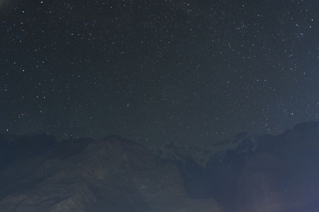 NO22　(8/12　 2:47)<br />※深夜、ホテルのテラスにて、夜空の撮影。手前の街の光が邪魔だぁ～