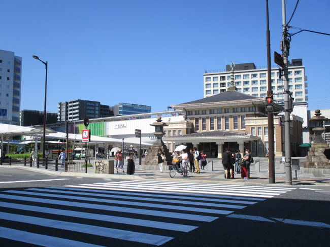 突き当りまで歩いたら正面がJR奈良駅