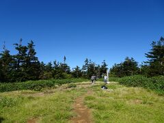 苗場山（標高2145m）に登頂♪
日本百名山の88座目。
