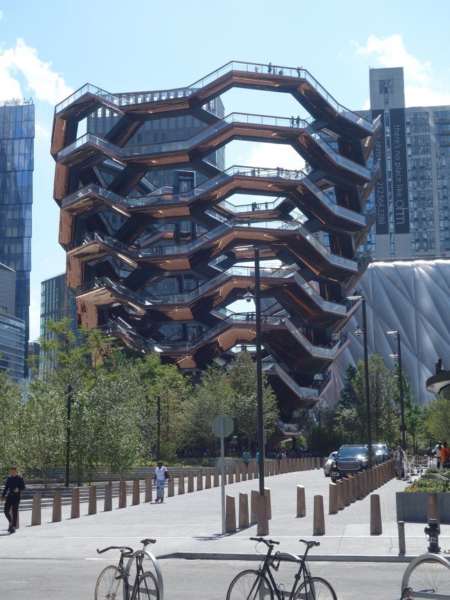 Nycを歩く 6 6 Hudson Yards なるものを見てきました 斬新です ２１世紀的です ニューヨーク アメリカ の旅行記 ブログ By Nomonomoさん フォートラベル