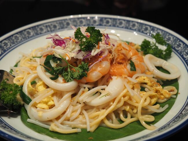 空港へ向かう前にハーバーシティ内の海南少爺へ<br /><br />忘れられてたのか料理が出てくるのがめっちゃ時間かかった！なので急いで食べますｗ