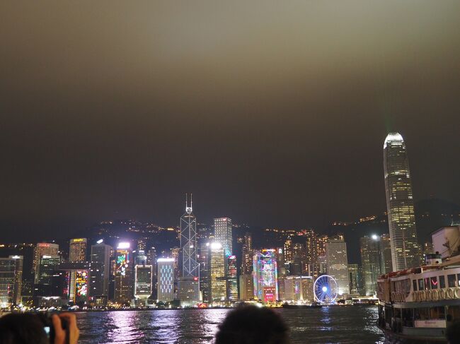 ホテルへ戻る途中に夜景をチラ見