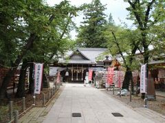 櫓を下りて、真田神社へ。