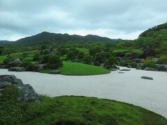 足立美術館・・・美しい日本庭園と近代日本画コレクションが有名な、山陰屈指の美術館

ミシュラン・グリーン・ガイドで高評価続ける、日本庭園が醸し出す芸術に魅了されます