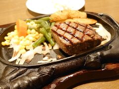 沖縄最後の晩餐は石垣牛のステーキでした。
ジューシーな赤身肉が美味しかった～