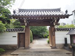 ちょっと街道沿いから路地入った所にある天台宗常行寺。ここに来た理由は特に深い意味はなく、単にポケストップがあったから。
