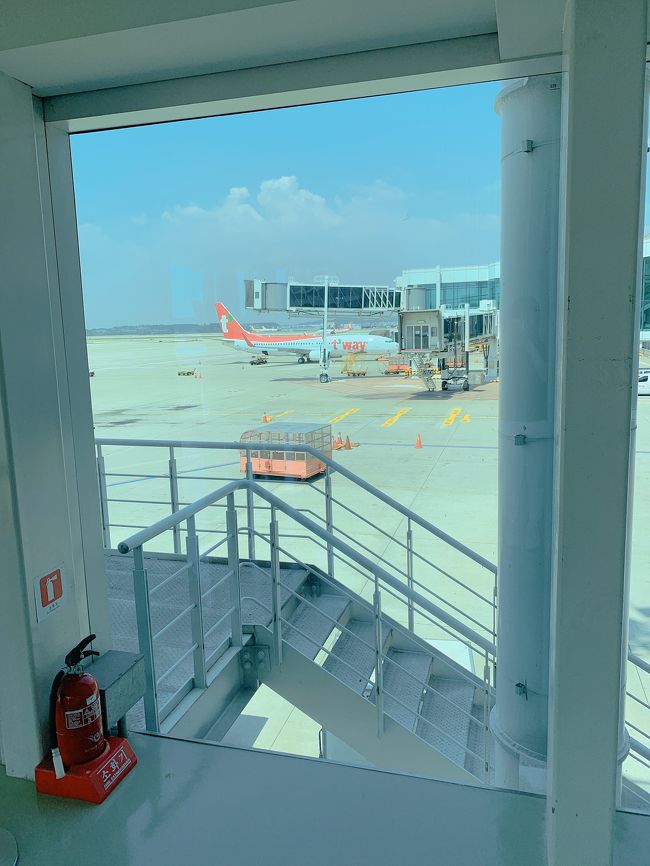 出発～！<br />チェジュ航空は美男美女が多くて<br />乗りやすくて、雰囲気も好きです。