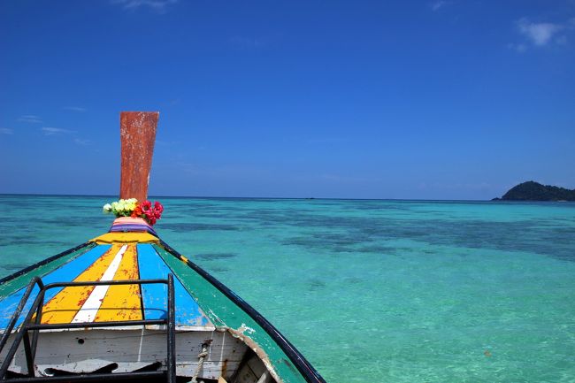 ☆Ao Reli Bagu Lagoon , Koh Adang @ Mu Koh Lipe Thai<br /><br />Ao Reli Bagu Lagoonはリペ島周辺でもTopクラスの広いラグーン(礁湖)が広がっています。<br /><br />