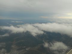 足摺岬上空は雲の切れ間があります。