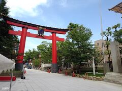 せっかく深川まで来たから、近くの富岡八幡宮もお参り。