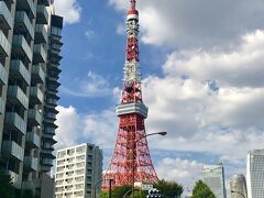 日付は変わりますが…
赤羽橋駅の赤羽橋口から出た桜田通りから見た東京タワーです！