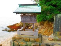 島には八百富神社（http://www.yaotomi.net/about/）があり、神聖な場所とされています。