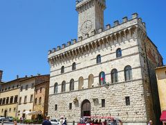 市庁舎
Palazzo Comunale