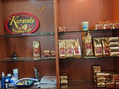 ガイドさんお奨めの珈琲のお店。
飲んでみたらすごく美味しいから、ちょっとお高めだけどコーヒー豆お買い上げ