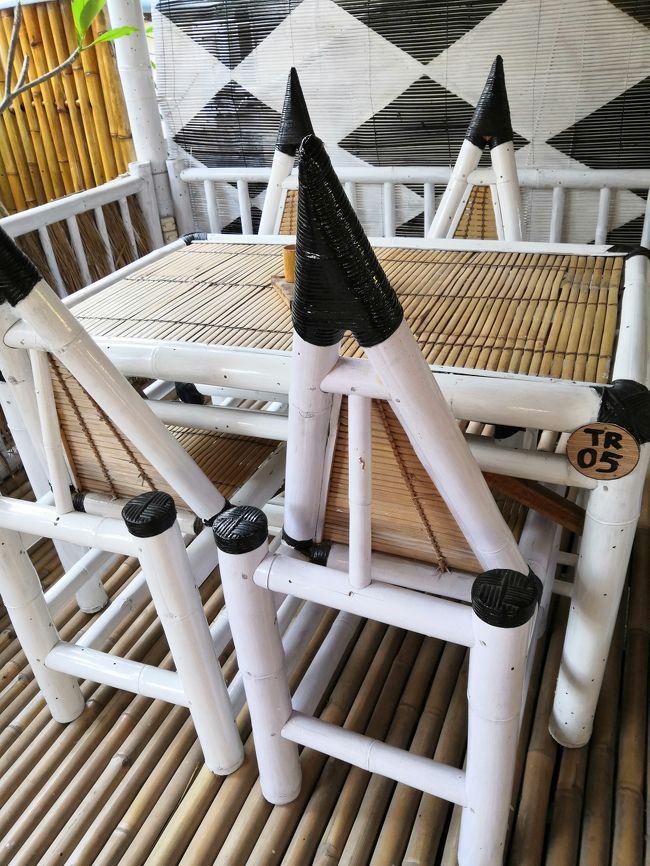 他にテーブル席もあります。