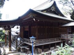 花園稲荷神社のお隣の五條天神社。