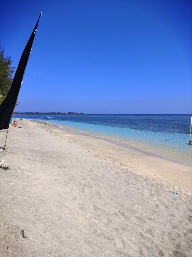 綺麗なビーチが続きます。