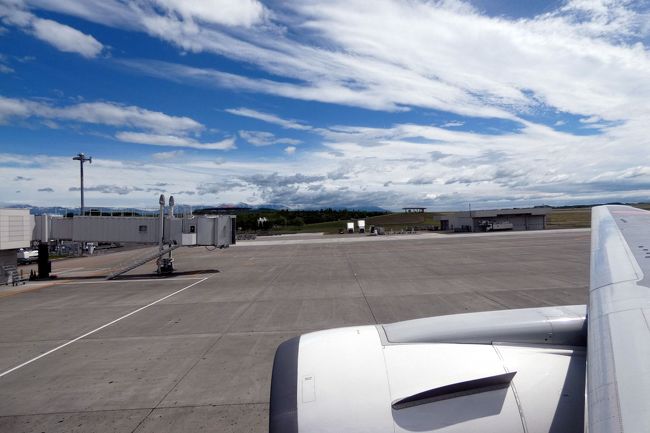 トーイングカーに押されて