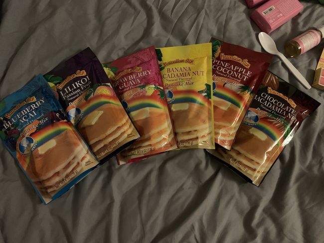 ハワイと言えば、パンケーキ？<br />ガイドブックにもいろいろ載ってますが、どれが美味しいのかさっぱりわからず、安かったこちらを全味買いです。