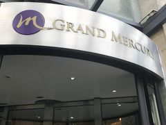 今回宿泊したグランメリュキュール虹橋。地下鉄の駅からは遠いですが、徒歩圏内に、大きなモールがあり便利です。日本人観光客や出張者もよく利用するホテルです。