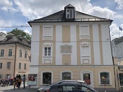 モーツァルトの住居近くには
クリスチャン・ドップラーの生家がありました。
