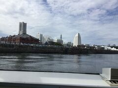 横浜駅まで帰りました