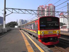 で旧ＪＲ武蔵野線と思われる電車をしばらく見て少し鉄

ちょっとＹｏｕＴｕｂｅｒしてみました
<https://www.youtube.com/watch?v=K4teeMpb5BA>

