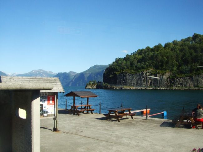 休憩。どこかはわかりません。。。